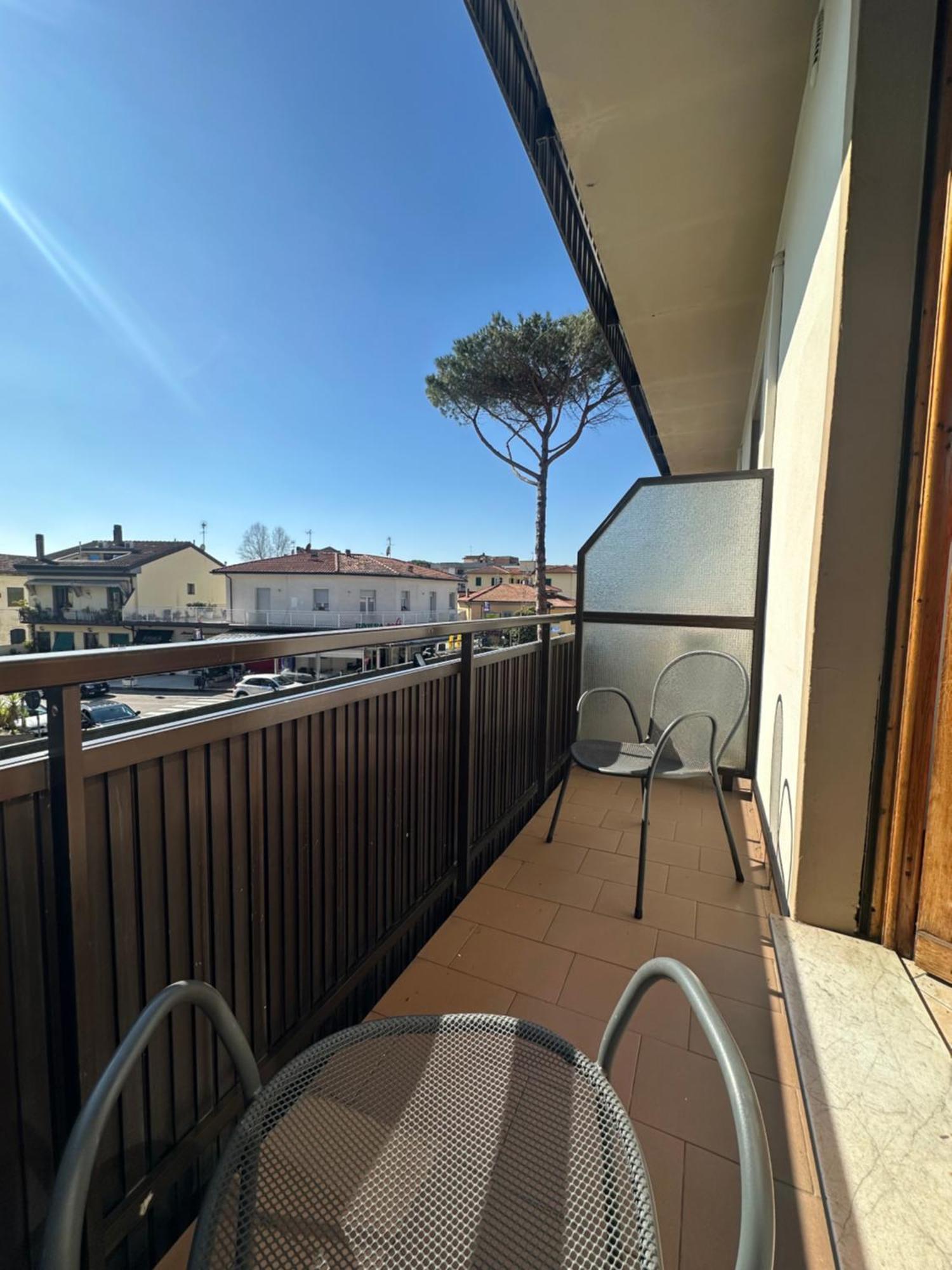 Hotel La Riviera Montecatini Terme Exterior photo